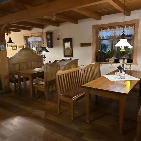 מלון Restauracja I Oberza Wilczy Glod 3*