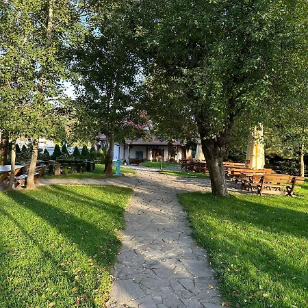 Restauracja I Oberza Wilczy Glod