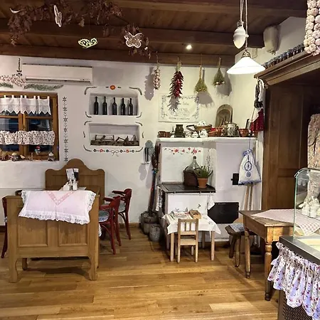 Hotel Restauracja I Oberża Wilczy Głód