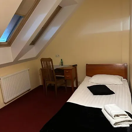 Restauracja I Oberza Wilczy Glod 3*