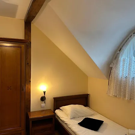 Restauracja I Oberża Wilczy Głód Hotel Krzyszkowice